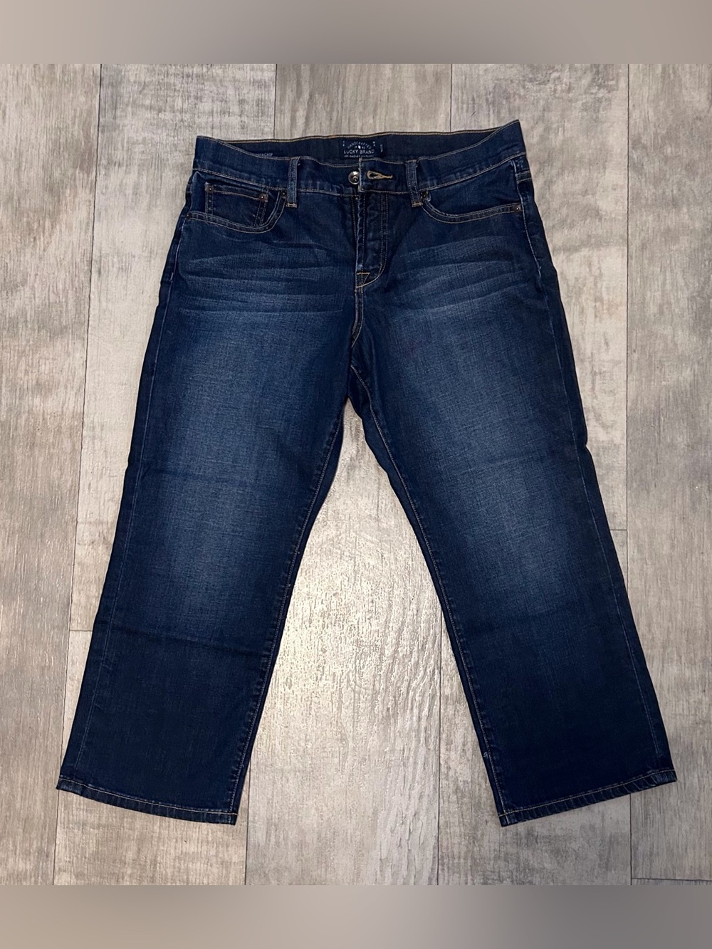 Lucky Brand Jeans Women’s Easy Rider dark wash crop jeans size 14/32 - EUC